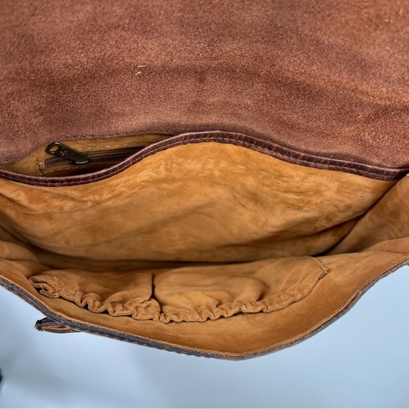 Patricia Nash Beaumont Flap Brown Crossbody Vintage Distressed Leather *READ - Picture 10 of 15